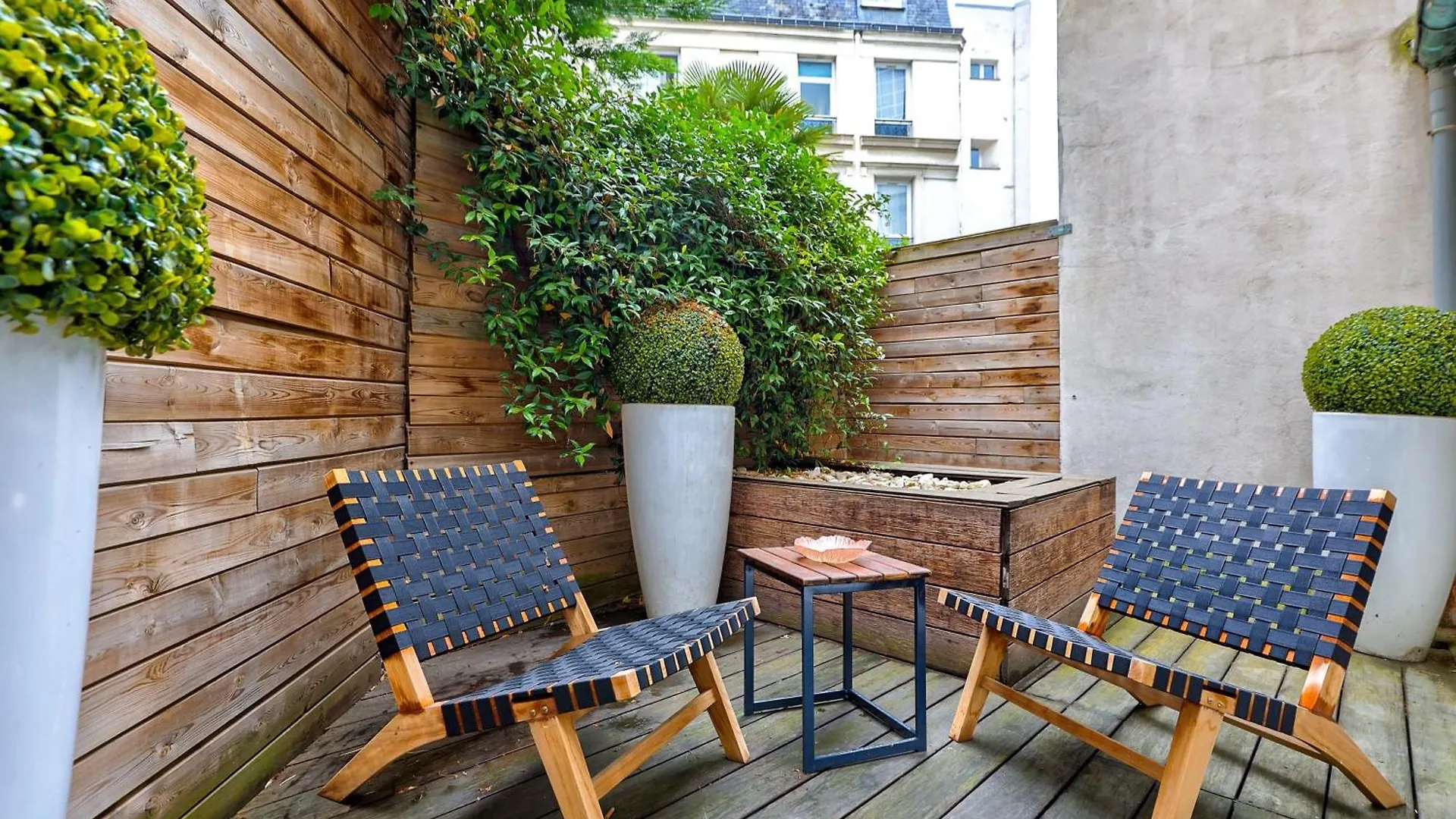 Apartment Chic Terrasse A 5Min Des Champs-Elysees With Ac Paris